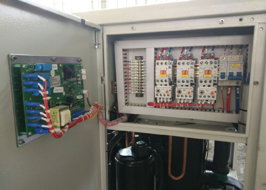 Mali chiller.jpg small chiller